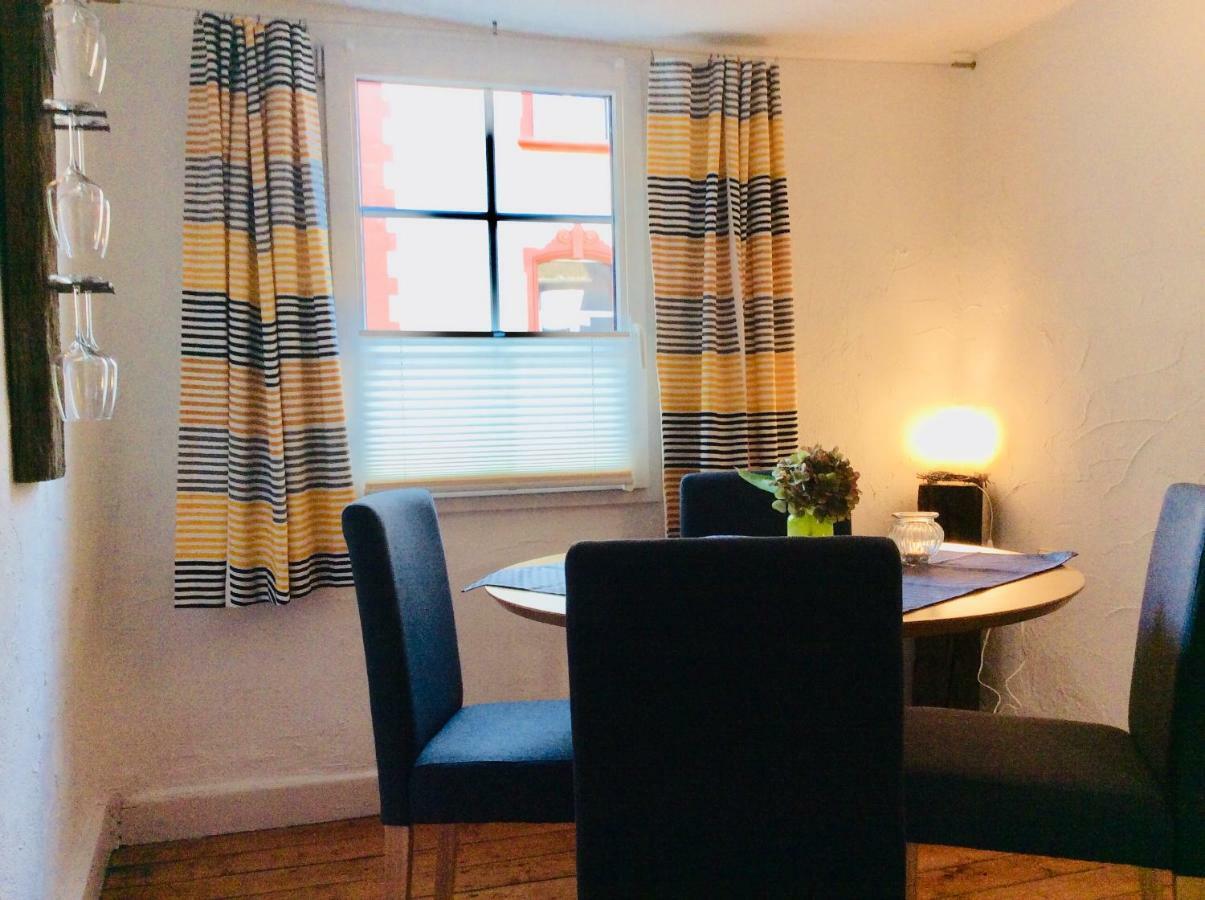 Winzerhaeuschen, Weingut Th. Mueller Apartment Райл Екстериор снимка