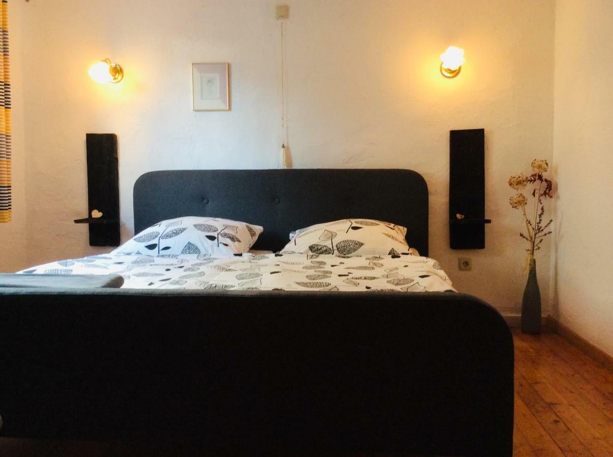 Winzerhaeuschen, Weingut Th. Mueller Apartment Райл Екстериор снимка